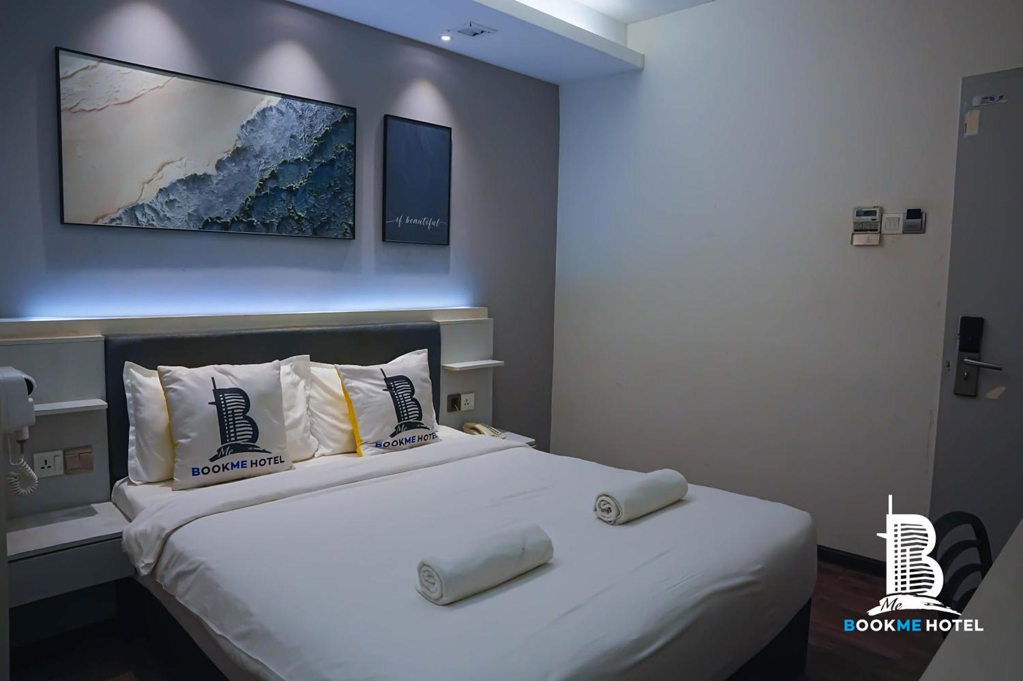 ג'והור בהרו Bookme Hotel מראה חיצוני תמונה